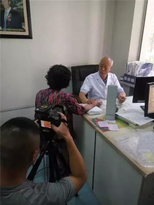 百年金氏、慈心为民——包头金氏中医肾病医院服务社会惠泽桑梓