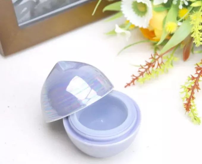 日本最迷你的骨灰盒,骨灰盒风靡日本