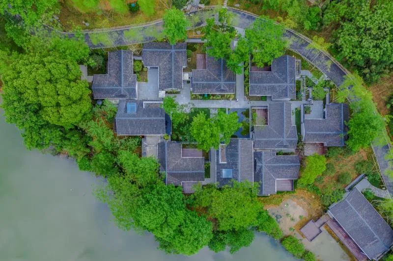 涓栦織涔嬮棿鏂瑰涔嬪,鏂瑰涔嬮棿灏樹笘涔嬪