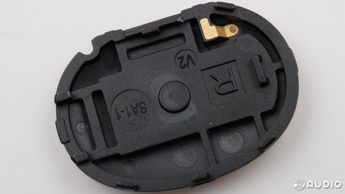 对标苹果耳机airpods三代,airpods2和索尼降噪豆怎么选