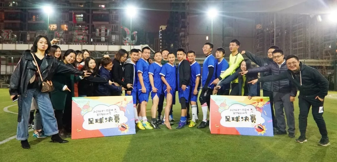 武磊封神，王朝落幕，足球不死！