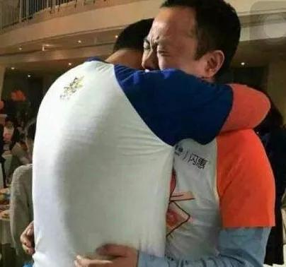 爆出“杀熟事件”，和菜农抢生意，王兴会把美团带向何方？