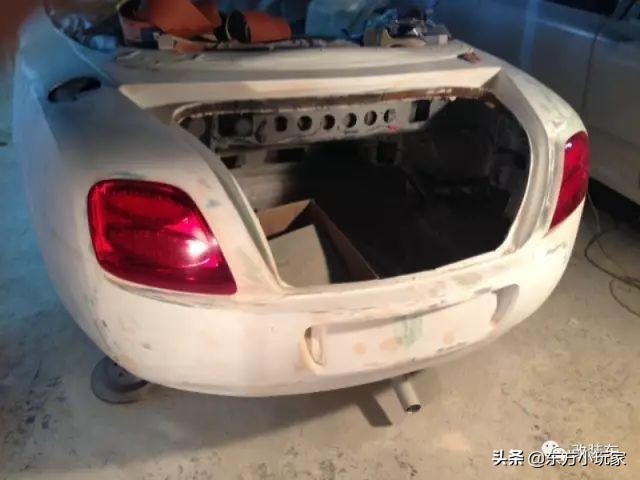 3万块的二手车爆改成300万宾利，这是真正的撩妹神器