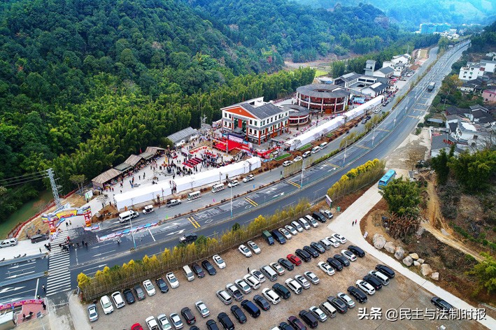 解决难点提升凝聚力,明确要求广州实现老城市新活力