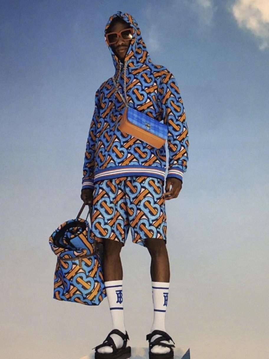 三十而已里面王漫妮的包包,三十而已中王漫妮的包包