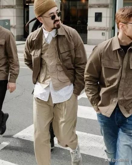 男生高级感墨绿色穿搭,穿搭墨绿色搭什么颜色比较高级