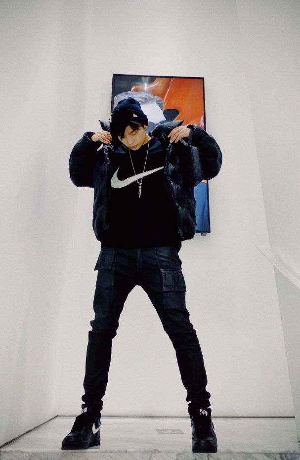 满舒克慢热怎么火的,满舒克说自己不火