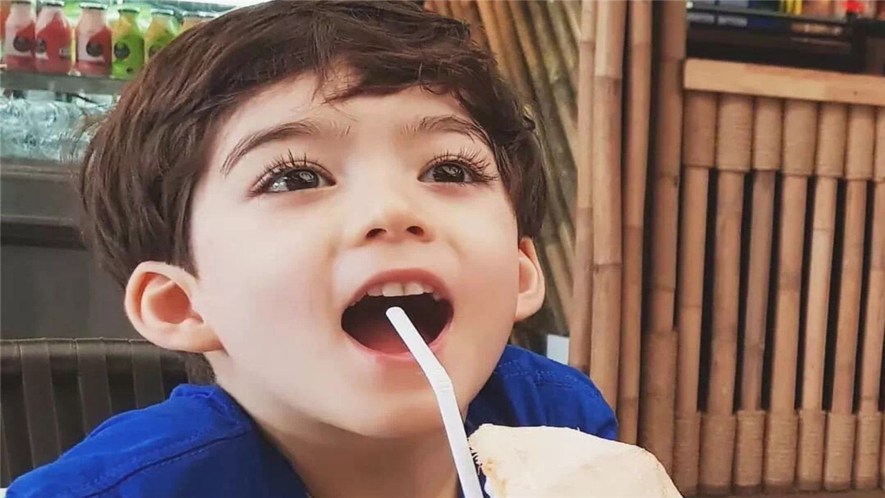 儿子性格是娘娘腔怎么办,怎么纠正娘娘腔男孩的行为