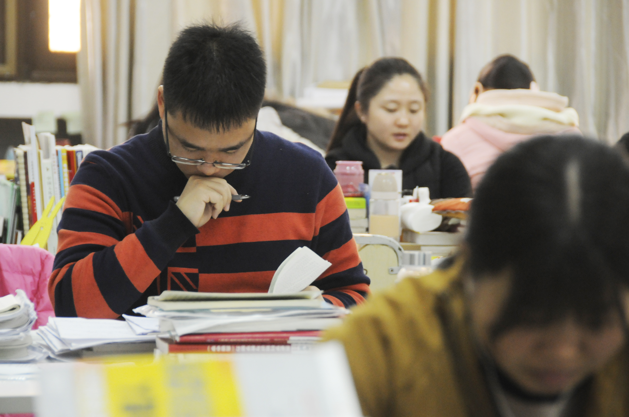 三本学生考研选择哪个学校好考,三本的学生考研适合什么学校