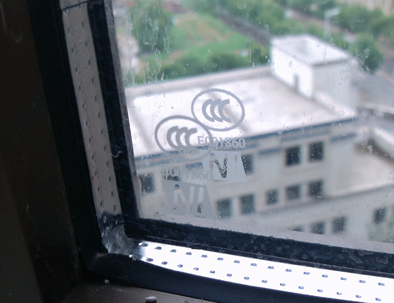 断桥铝门窗铝材好坏对比,断桥铝门窗容易坏吗