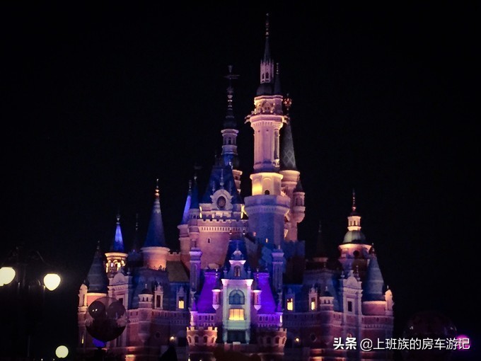 上海迪士尼自驾停车攻略,上海迪士尼快速通行证攻略