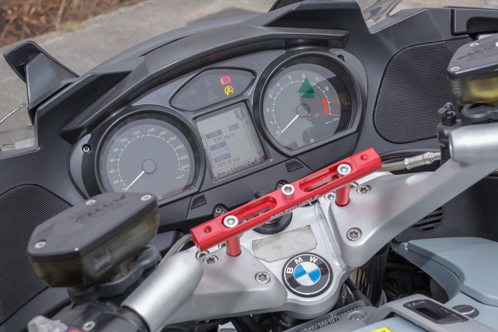 宝马r1200r深度测评,宝马警用摩托车r1200rt