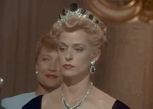 身家上亿的她，做了一辈子“公主梦”，最后人财两空