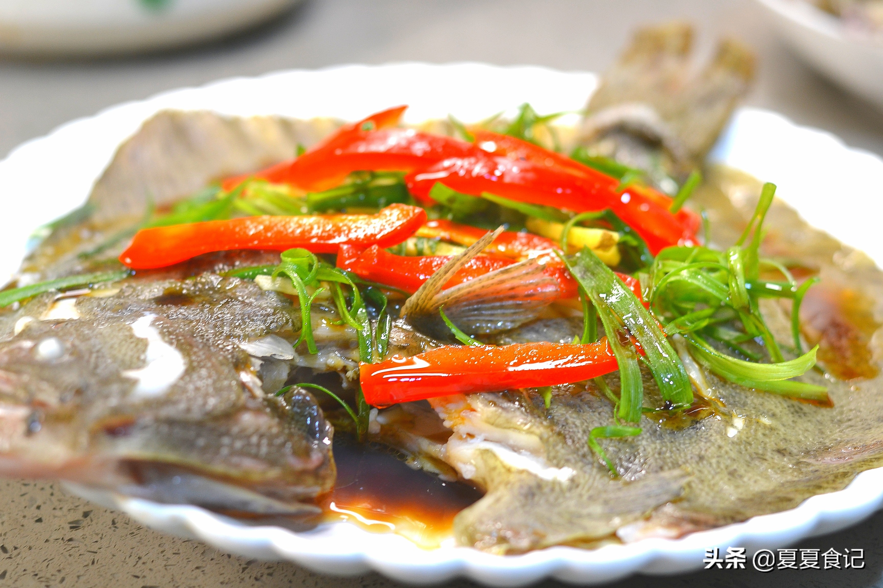 上海口味清蒸多宝鱼,粤式清蒸多宝鱼