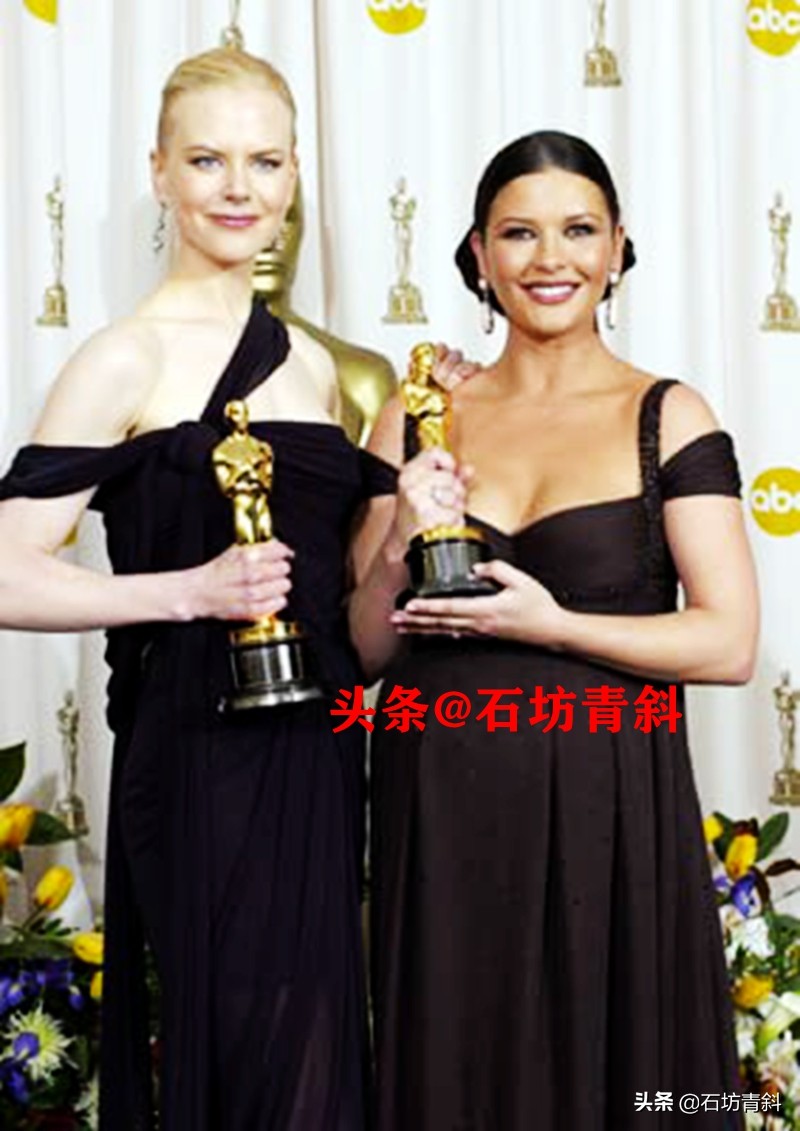 她被迫签下悔婚协议书,她迫于压力结婚当天签下离婚协议