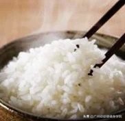 一周哑铃健身增肌训练计划,一周健身增肌训练计划