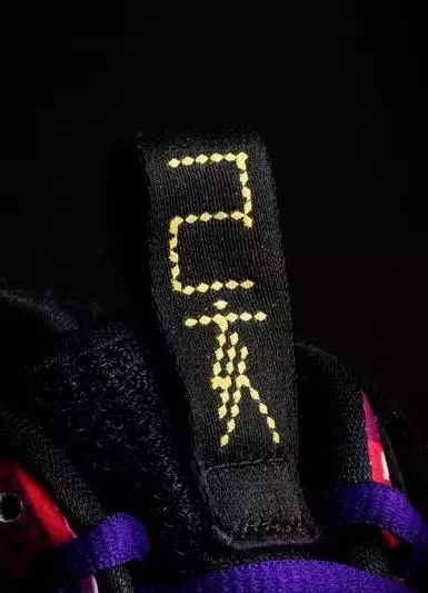 刚认识的女朋友情人节送什么礼物,情人节送四十多岁女朋友什么礼物