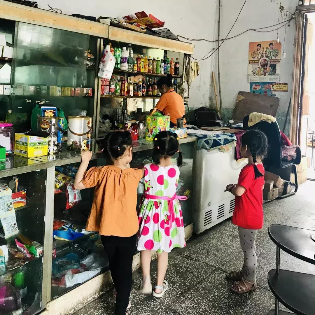 每个郫筒二小毕业的，都是在石牛公园耍大的