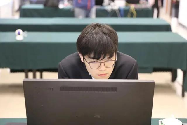 断网,滑标,鼠标失灵,死机,世界大赛连续遭遇尴尬