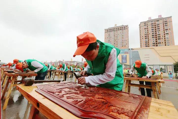 2019红木家具清仓展,2018年家具展销会红木