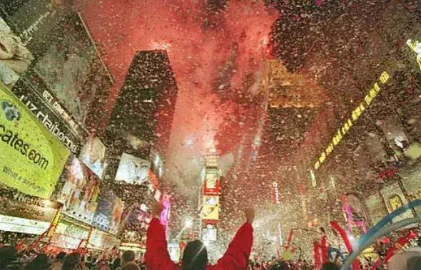 1999年过去了，我很怀念她