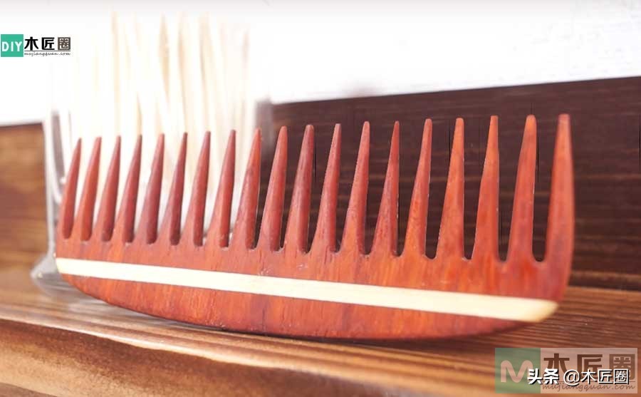 木工爱好者制作的产品,手工木梳diy工具