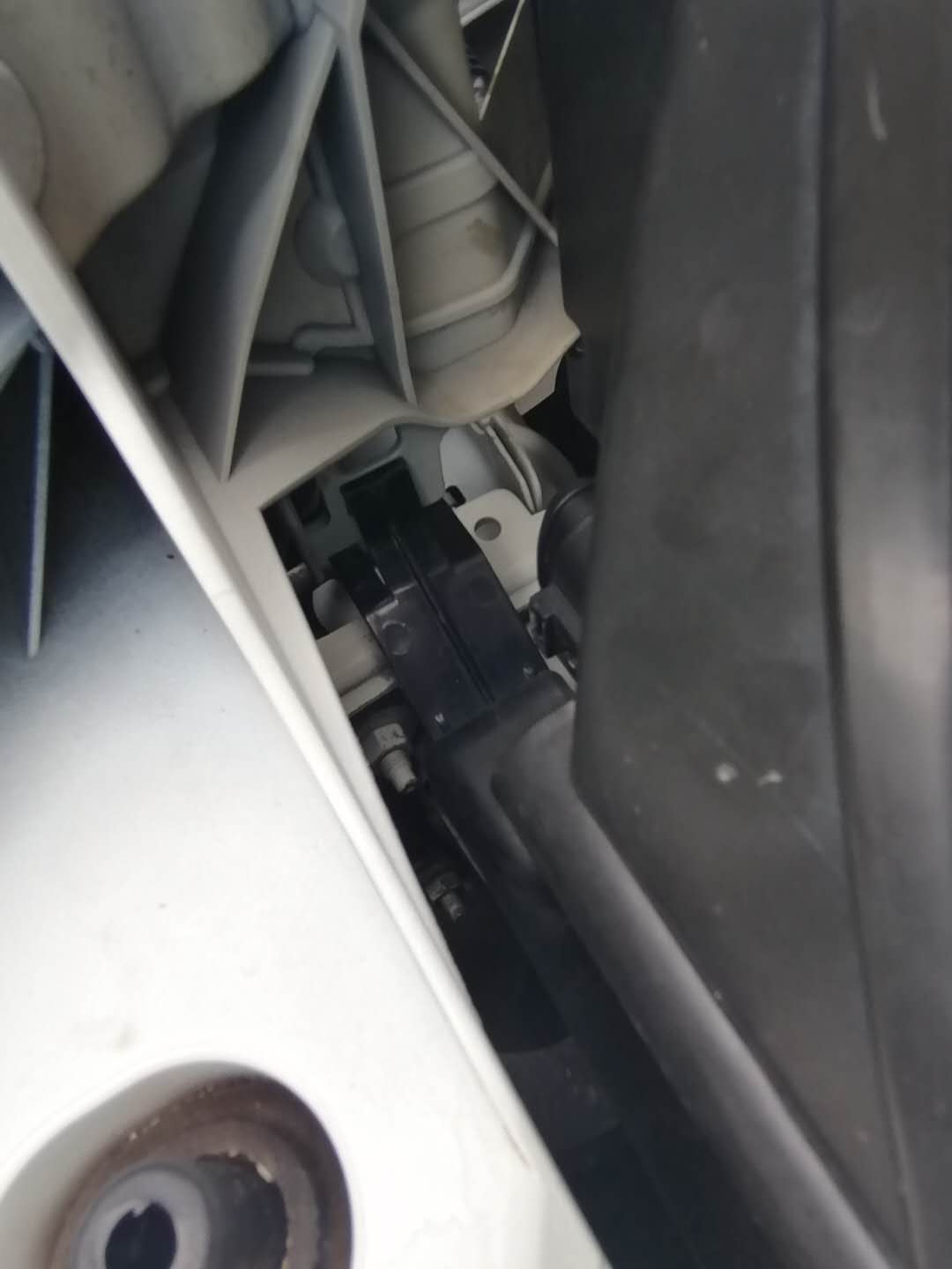 胖哥试驾福克斯1.5t,福克斯两厢1.8百万纪念版评测