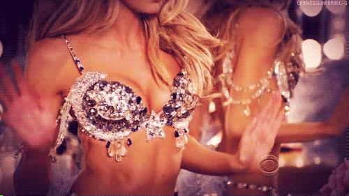 天使遭遇新冠疫情——内衣之王维多利亚的秘密的折翼破产清算之路