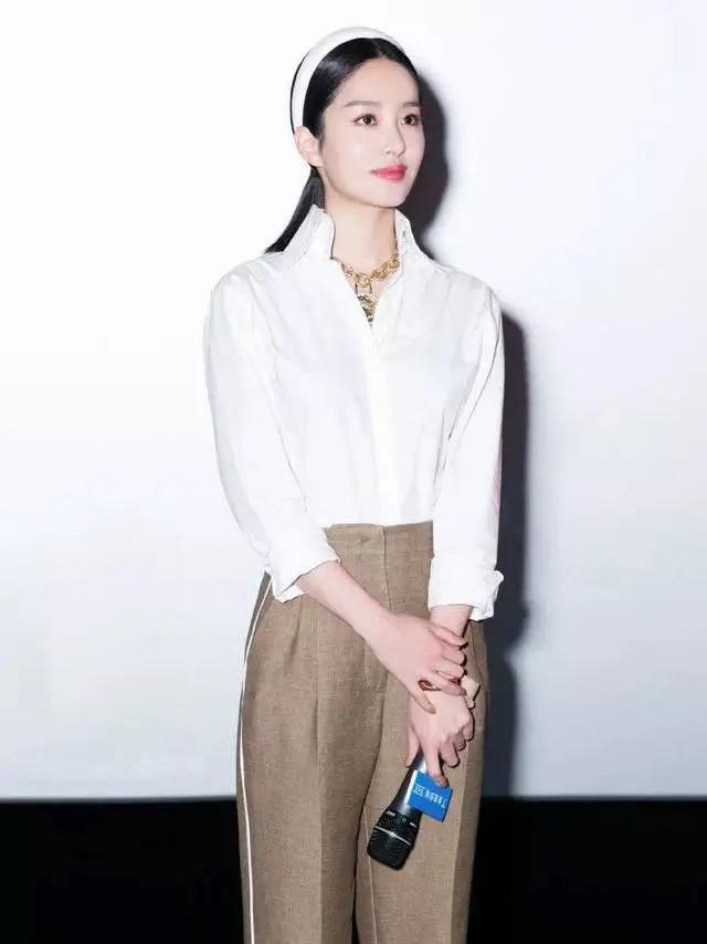 今年流行什么风格的头饰,比较流行百搭的头饰