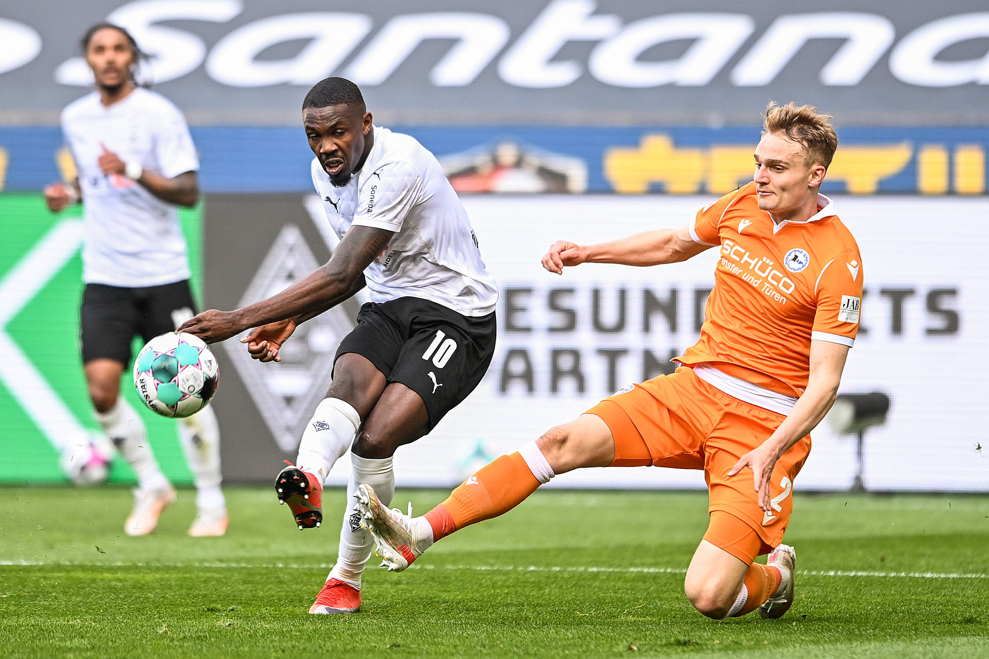 足球胜负彩14场23106期推荐,足彩第21105期胜负彩预测分析