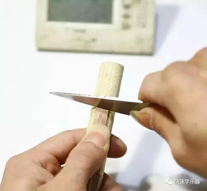 葫芦丝葫芦坏了怎么修,葫芦丝葫芦口裂缝修补方法