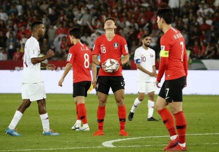 中韩男足0比3会被淘汰吗,中韩男足0比3解围