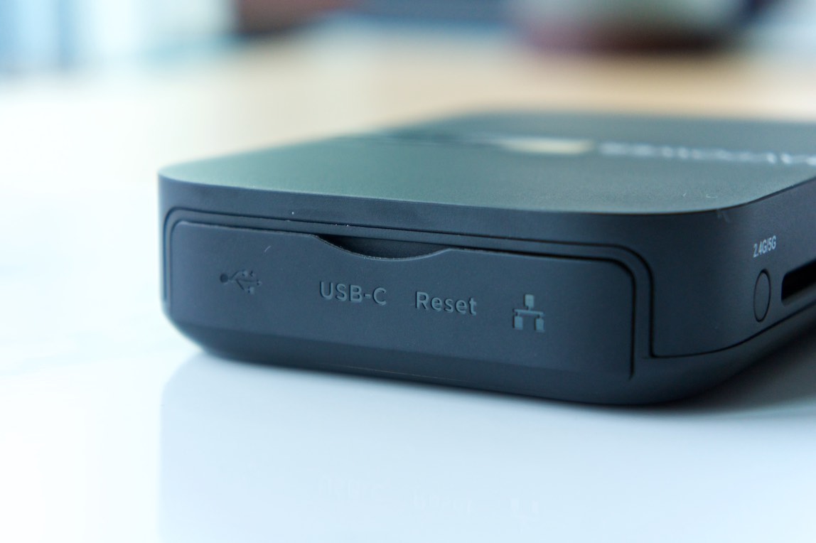 能充电的相机电池,能充电的照相机还可以打印照片