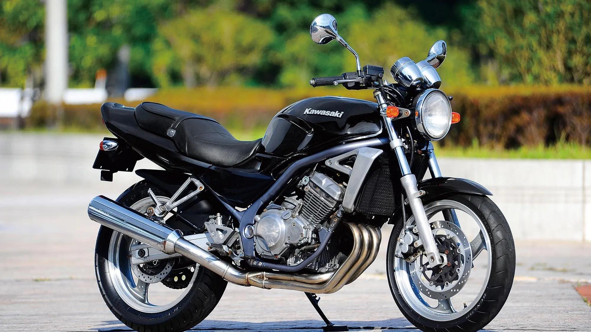 雅马哈双缸大排量摩托车推荐,雅马哈最好双缸摩托车大全