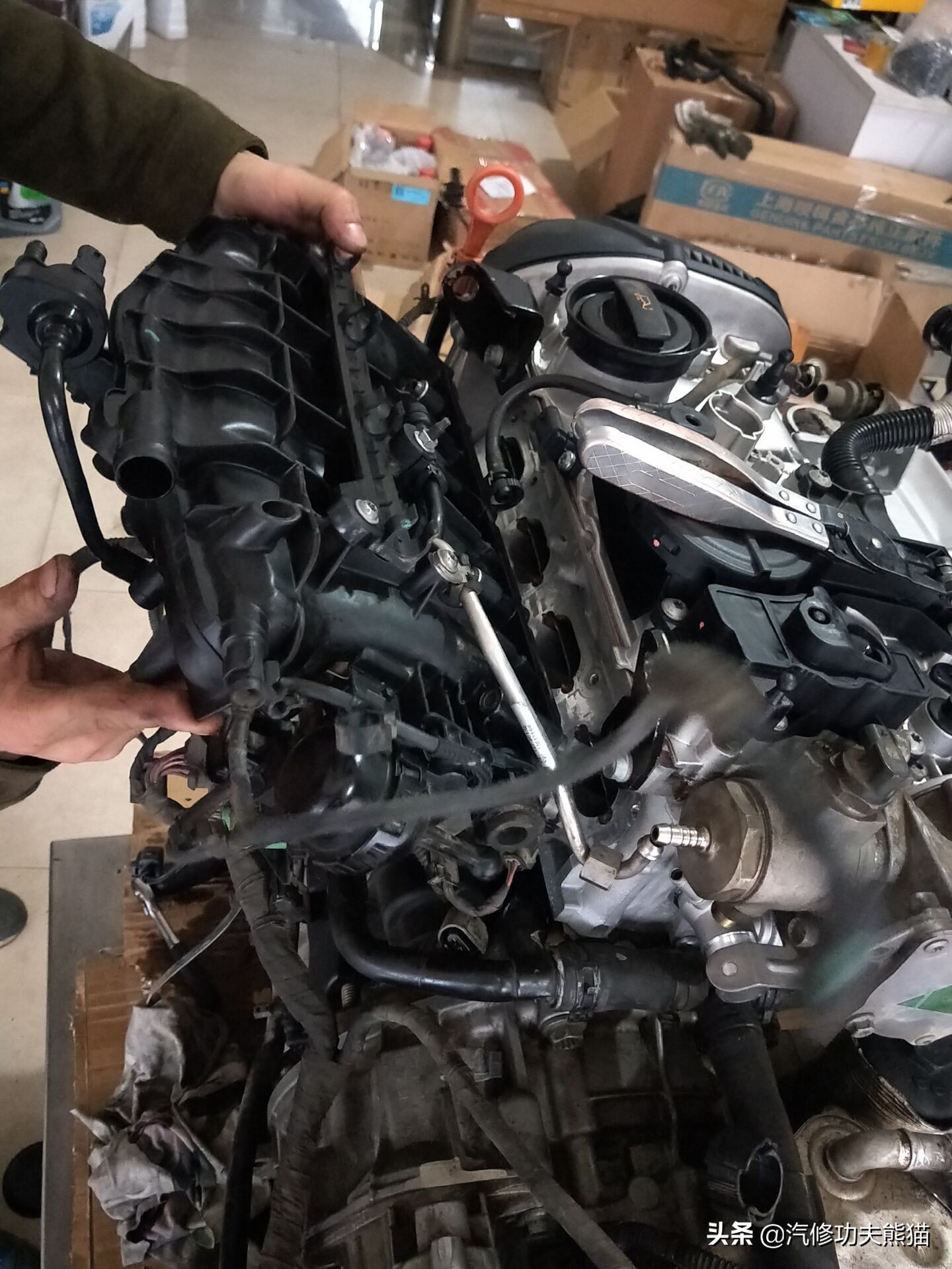 奥迪q3治理烧机油,奥迪q3烧机油多少公里正常