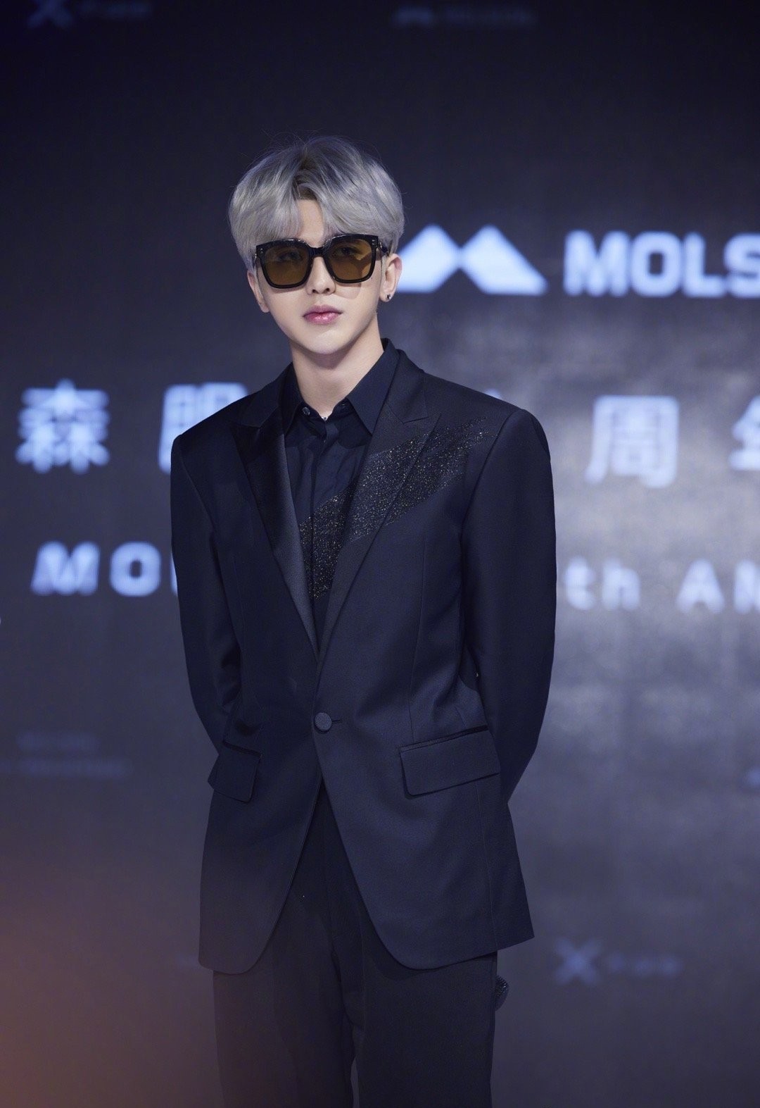 吴孟达刘德华吴京,吴孟达林依晨