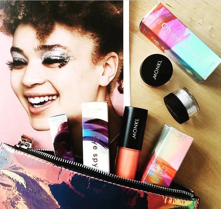 故宫口红出面膜,故宫推出的口红