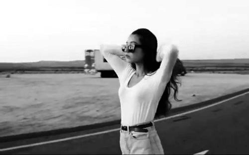 黑化后的女星杨幂,离婚黑化