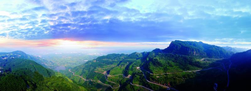 相约古剑山，去世界杯啤酒音乐节上看球、跳海草舞