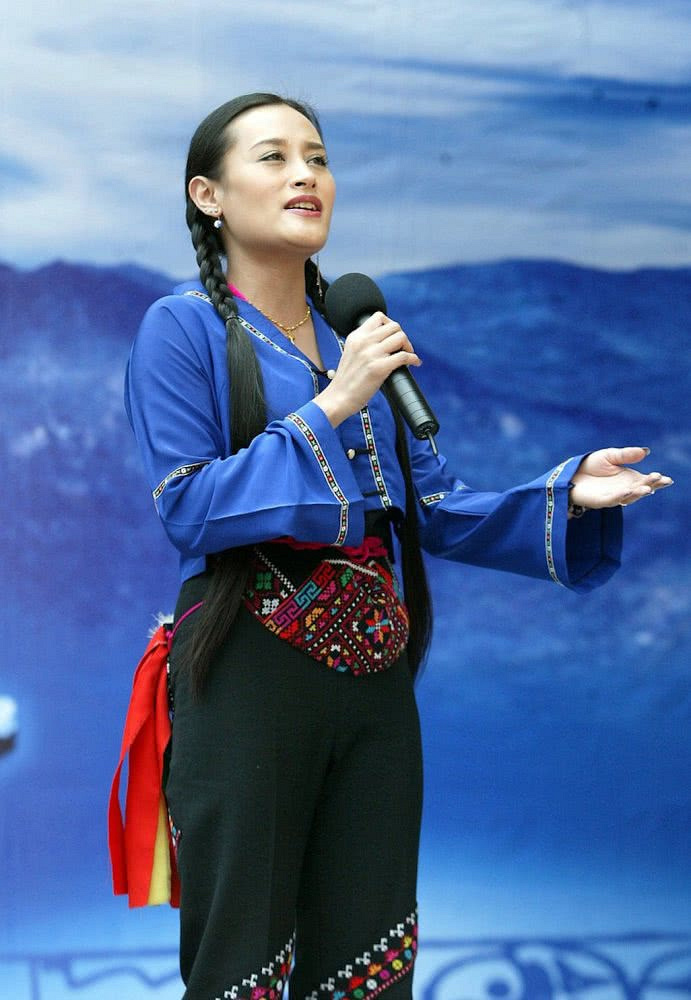 纪晓君野火现状,野火纪晓君现场版