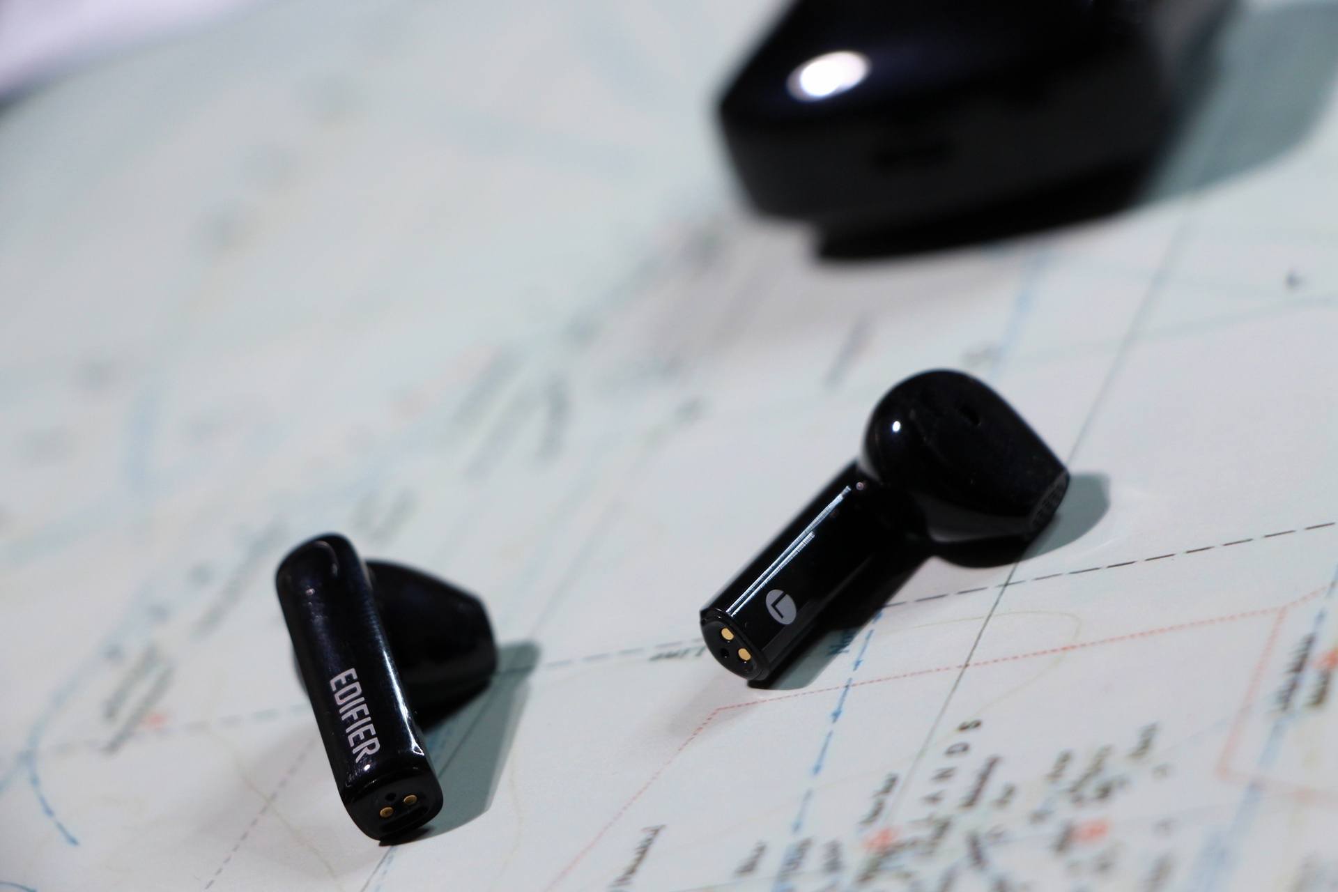 漫步者蓝牙耳机d-pods,漫步者lollipodspro和plus