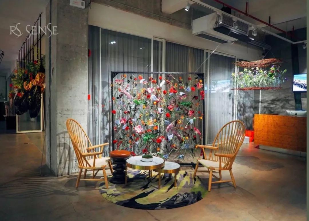 花艺是花店吗,花店还是花艺工作室