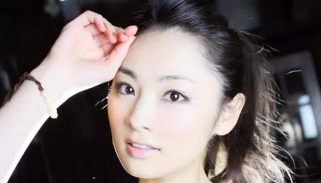 祛痘额头红肿痒怎么办,额头祛痘最有效的方法