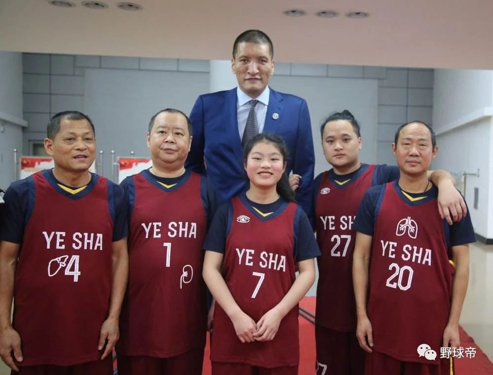 只有一个人的球队，为何让每一个人泪流满面？