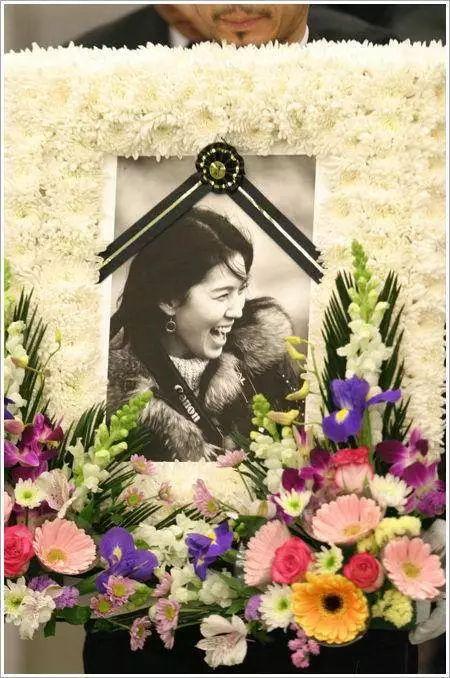 韩国娱乐圈*规则潜**曝光：被富豪玩弄，被迫演情色片，25岁自杀身亡