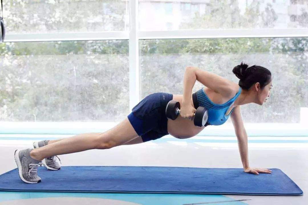 孕早期的孕妈妈穿什么图文,孕妈妈夏天都怎么穿的孕晚期