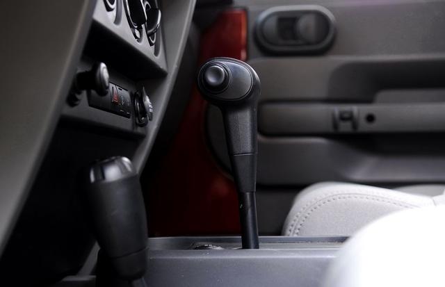 开两年二手牧马人还值多少钱,09年牧马人二手车多少钱