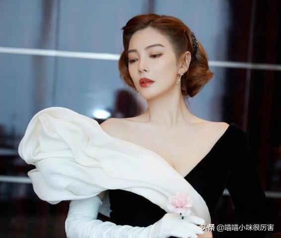 “耐老”只服8位明星，靠运动和自律，不打针不整容，越老越好看