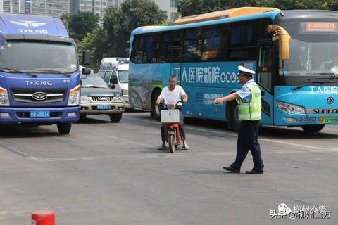 柳州开展社会面治安整治统一清查行动吹响创城号角！