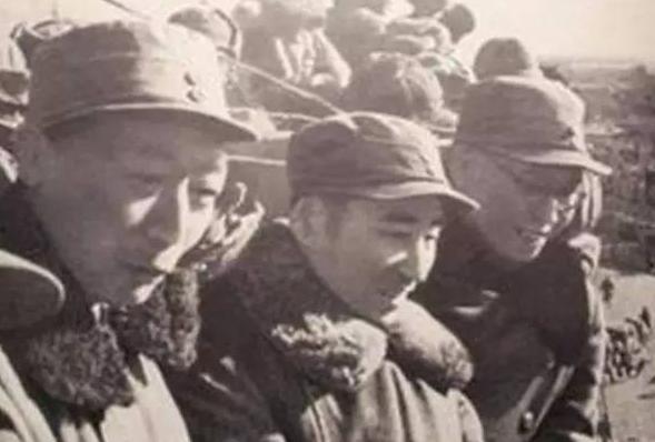 闲话江铃，稀里糊涂入行造车，八几年狂亏五千多万差点少年夭折